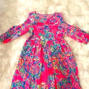 Lilly Pulitzer girls so 12-14 with open shoulders. Perfect condition